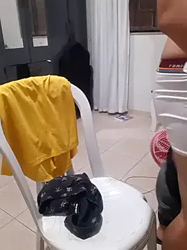 Mia--meow – webcam model profile photo Image 18