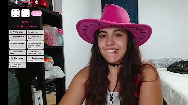 _Alicee_1 – webcam model profile photo Image 17