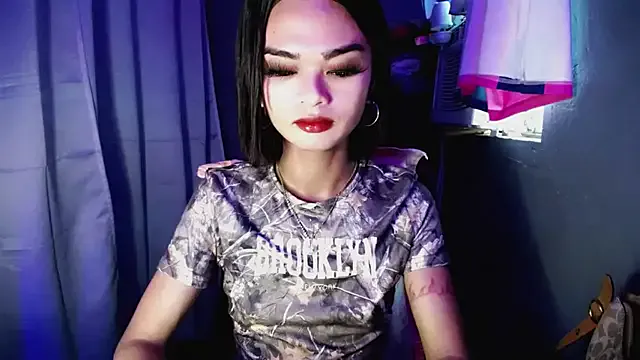 ClaireBree – webcam model profile photo Image 7