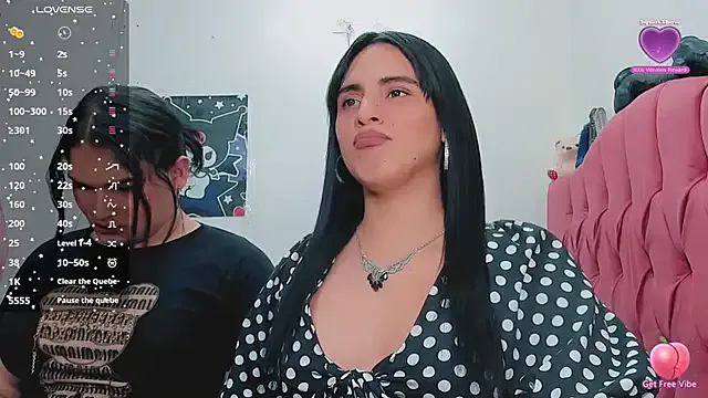 CarolBarker – webcam model profile photo Image 10