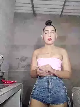 Sofiyaa_39 – webcam model profile photo Image 3