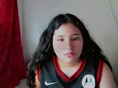 Valeria_Tiffany Image 6