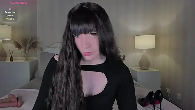 CleoLangley – webcam model profile photo Image 9