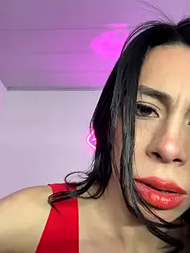 maataaan – webcam model profile photo Image 4