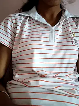 _Alice_1 – webcam model profile photo Image 17