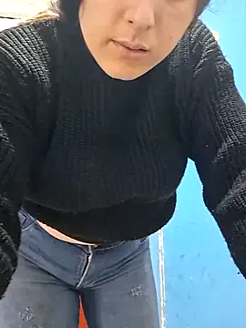 Yui-Ch – webcam model profile photo Image 18