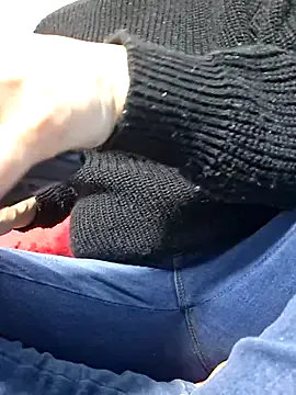 Yui-Ch – webcam model profile photo Image 8