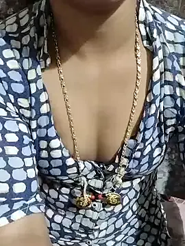 AddisonArt – webcam model profile photo Image 8
