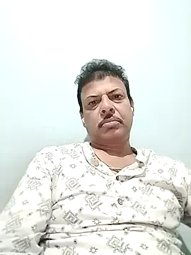 VastNoon95 – webcam model profile photo