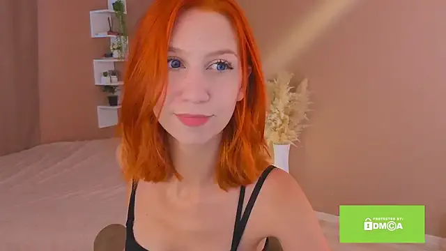 roouse – webcam model profile photo Image 10