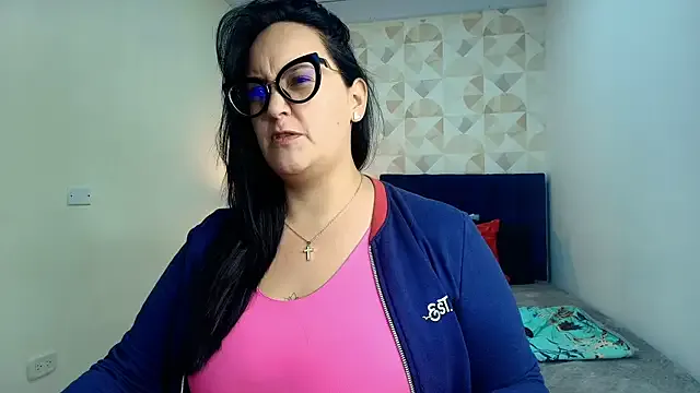 AliceRusso – webcam model profile photo Image 8