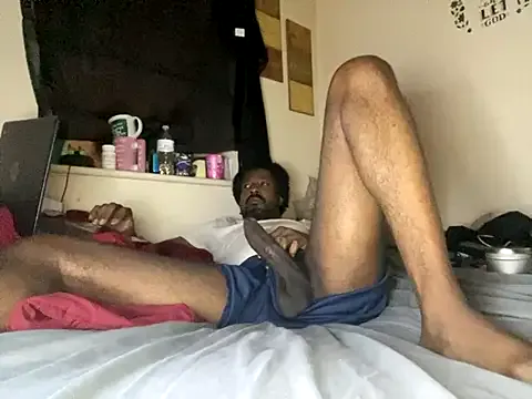 zui_lu – webcam model profile photo Image 9