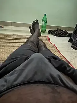 _chanMOMO_ – webcam model profile photo Image 3