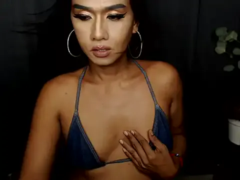 Nicole_bunny0 – webcam model profile photo Image 3