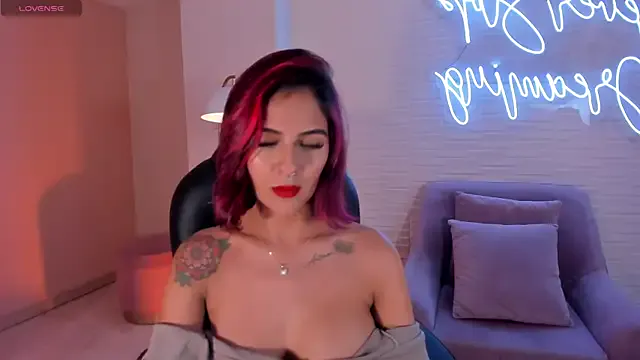 Humsafar-HDX-13 – webcam model profile photo Image 10