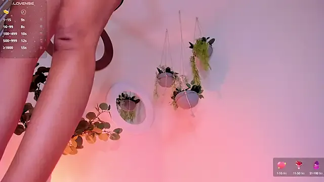 Humsafar-HDX-13 – webcam model profile photo Image 2