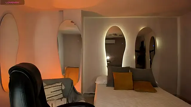 Humsafar-HDX-13 – webcam model profile photo Image 8