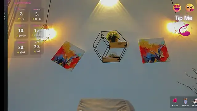 roouse – webcam model profile photo Image 5