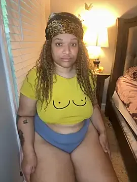 hina_porn – webcam model profile photo Image 6