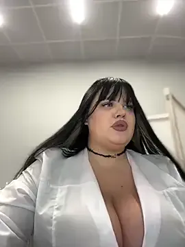 _MiaQueen_ – webcam model profile photo Image 9