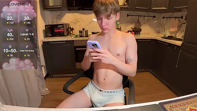  – webcam model profile photo Image 18