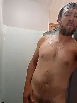 roouse – webcam model profile photo Image 2