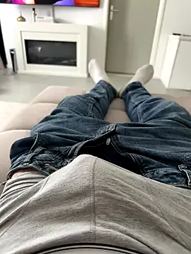 Nonchan_ – webcam model profile photo Image 4