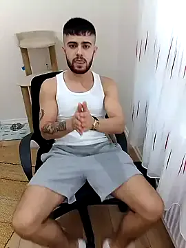 NANA_7 – webcam model profile photo Image 4