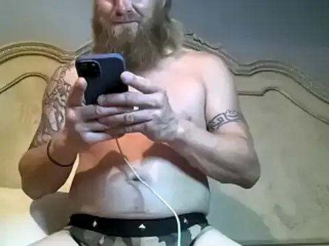 Yui-Ch – webcam model profile photo Image 10