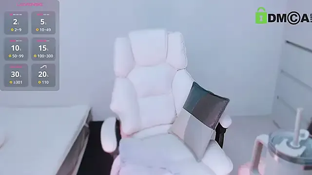 Mia--meow – webcam model profile photo Image 7