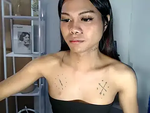 FroggyAnna – webcam model profile photo Image 2