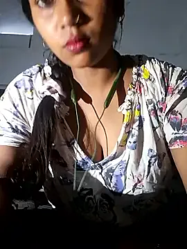 AmeliaBrilliants – webcam model profile photo Image 14