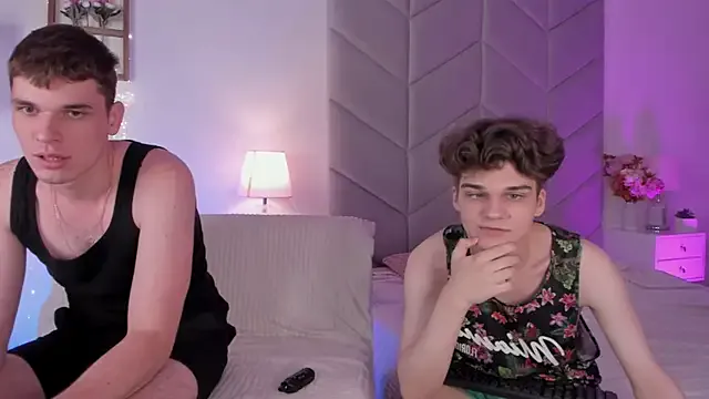 Yui-Ch – webcam model profile photo Image 3