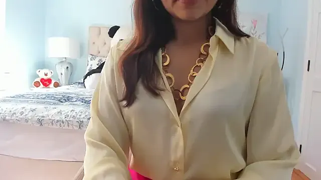 _Alicee_1 – webcam model profile photo Image 15