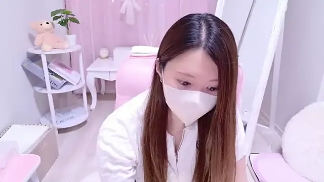 x_Ayumi_x Image 3