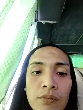 Shiny_Jennifer – webcam model profile photo Image 1