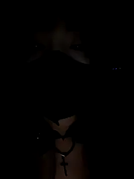 roouse – webcam model profile photo Image 17