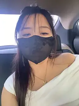 Megu_Melon – webcam model profile photo Image 6