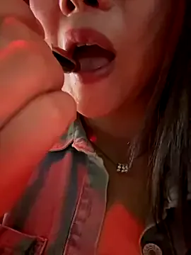 BettyBridges – webcam model profile photo Image 2