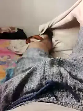 oypo – webcam model profile photo Image 8