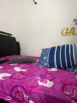 Playful_Adriana – webcam model profile photo Image 10