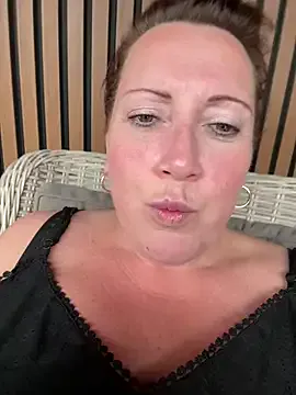 AmeliaBrilliants – webcam model profile photo Image 6
