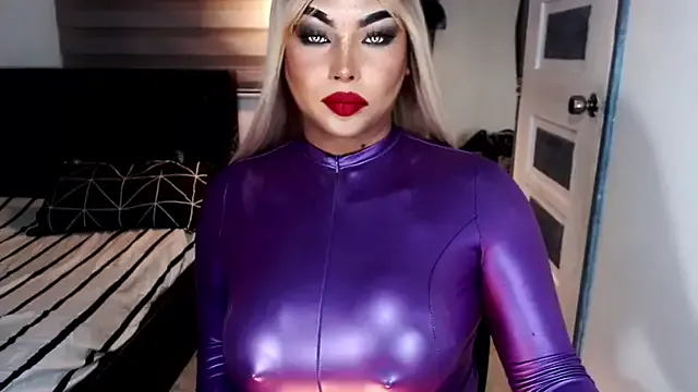 princess0303 – webcam model profile photo Image 4