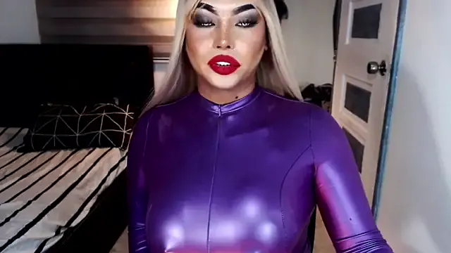 princess0303 – webcam model profile photo Image 5