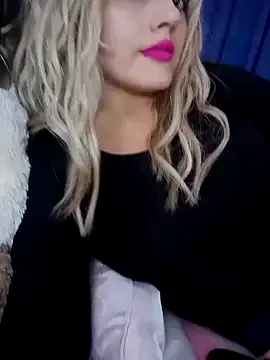 _Alicee_1 – webcam model profile photo Image 7