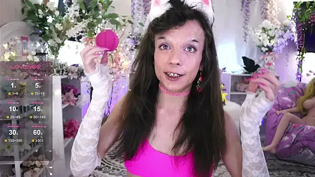  – webcam model profile photo Image 17
