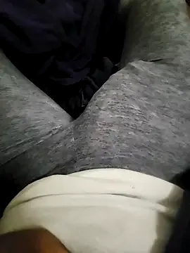 xxxlhung4uxxx – webcam model profile photo