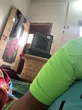 NANA_7 – webcam model profile photo Image 4