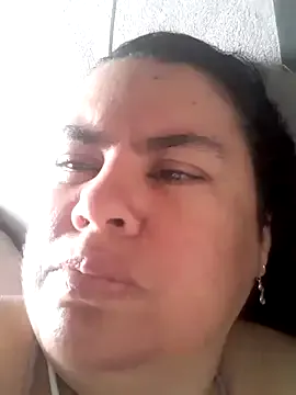 roouse – webcam model profile photo Image 8
