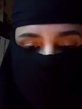 RollDolls – webcam model profile photo Image 2